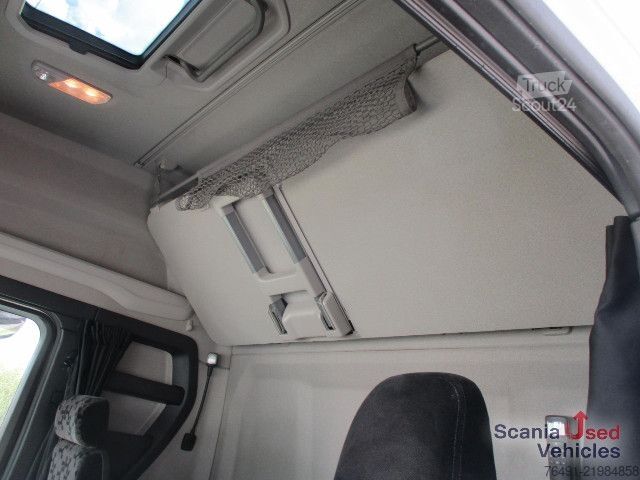 Zapreminski vučni traktor Scania S 500 A4x2EB Lowliner