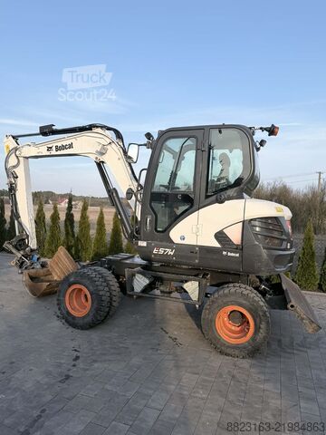 Gumikerekes kotrógép Bobcat EW57 Tiltrotator EW57