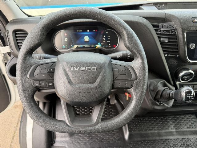 Fourgon tôlé IVECO 35S16 V MAXI / PDC / DAB