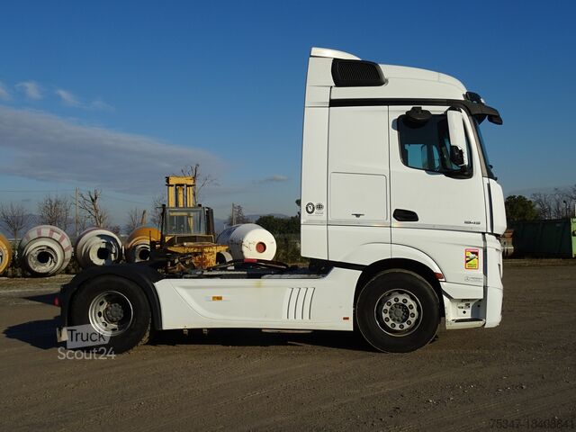 štandardný traktor Mercedes-Benz ACTROS 1845