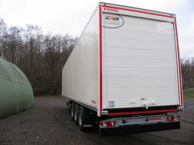 Semirreboque baú Trockenfracht Kofferauflieger Rolltor