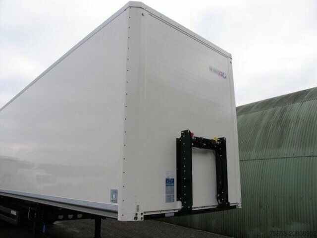 Semirreboque baú Trockenfracht Kofferauflieger Rolltor