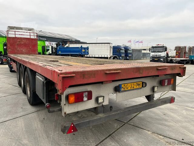 Platform trailer Pacton T3-001