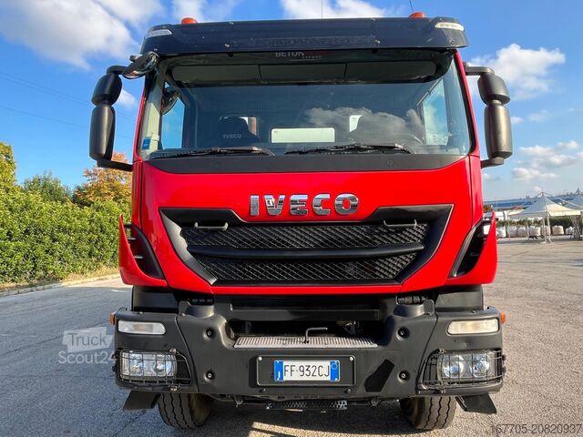 Betonmischer LKW Iveco Trakker 450