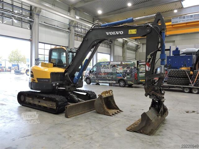 Volvo ECR 88 D avec graissage automatique Volvo ECR 88 D Automatic Greasing