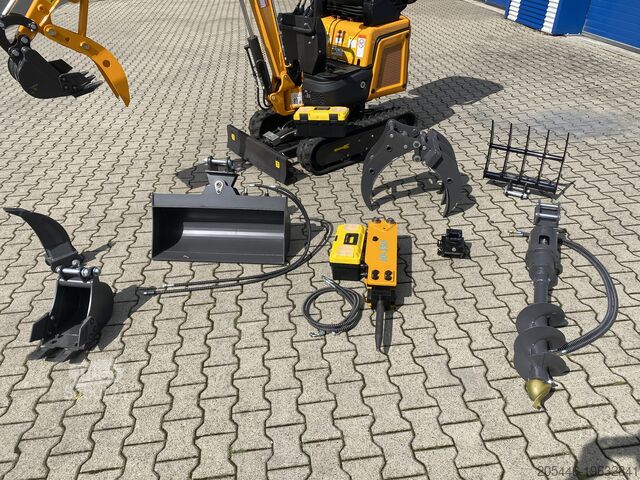 Mini excavator cu pachet mare de accesorii Berger Kraus BK1300JSR mit Kubota Motor + Schwenkarm