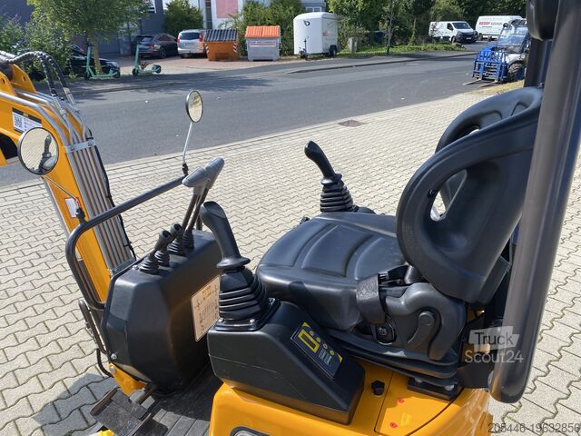 Miniescavatore con pacchetto di accessori di dimensioni ridotte Berger Kraus BK1300JSR mit Kubota Motor + Schwenkarm