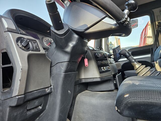 Lastbilchassis MAN TGS 35.440 8X4-4BL Lift+Lenk Manual PTO