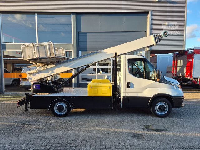Hefplatform Iveco Daily 35S14/ Ladderlift 26m/ Leiterlift / Umzug...