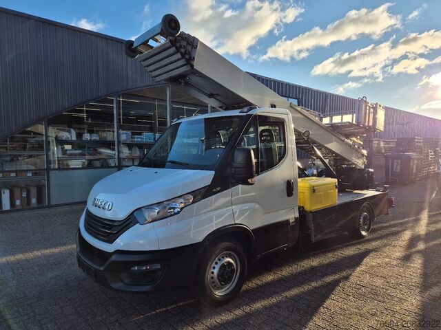 Hefplatform Iveco Daily 35S14/ Ladderlift 26m/ Leiterlift / Umzug...