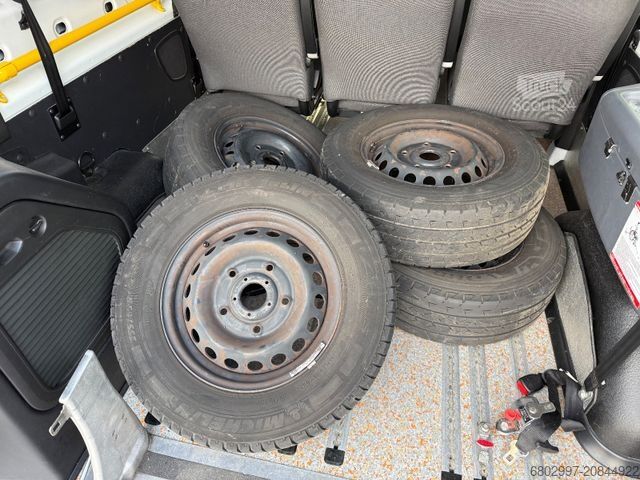 Miniautocarro FORD Transit 350 L3H2/9-Sitze/2xKlima/Rollstuhl