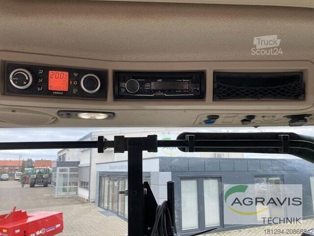 Traktor Fendt 720 VARIO SCR