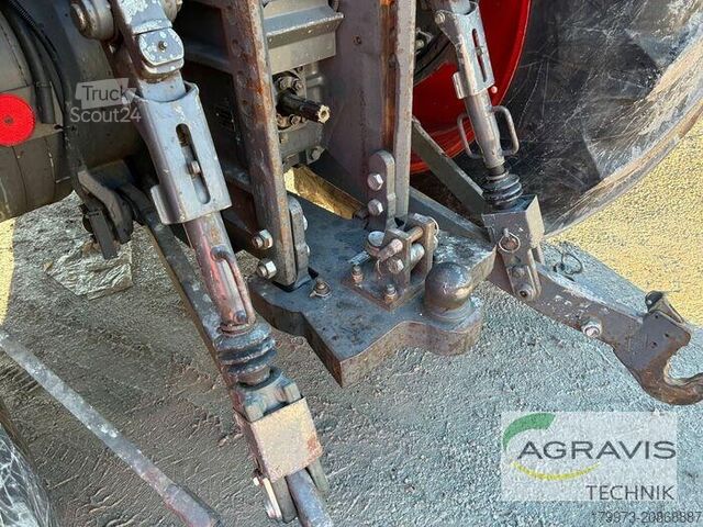 Tractor Fendt 820 VARIO