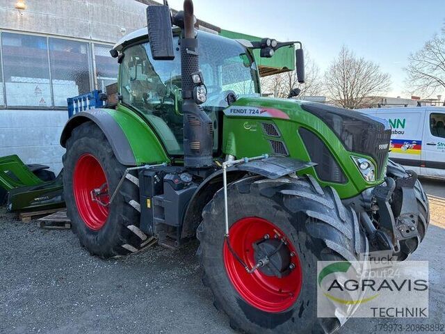 Tractor Fendt 724 VARIO S4