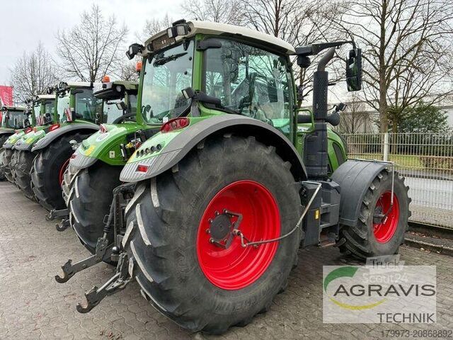 Tractor Fendt 724 VARIO S4