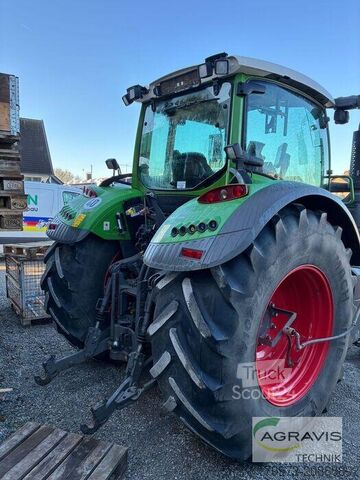Tractor Fendt 724 VARIO S4