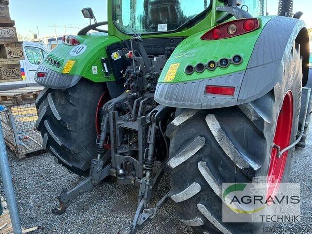Tractor Fendt 724 VARIO S4