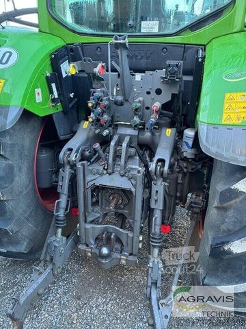 Tractor Fendt 724 VARIO S4