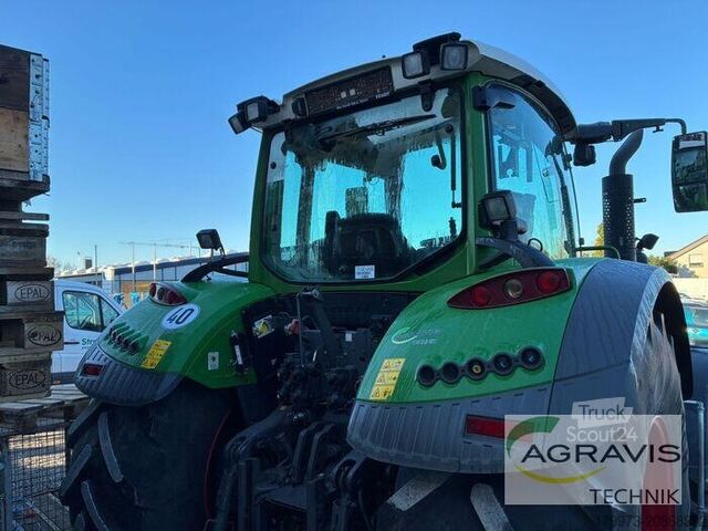 Tractor Fendt 724 VARIO S4