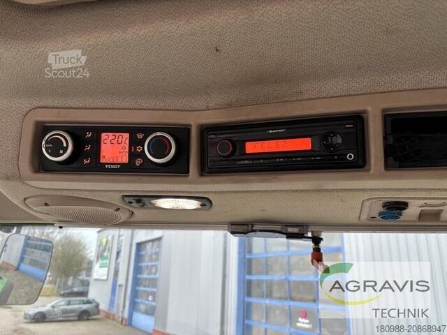 Tractor Fendt 720 VARIO S4 Profi Plus