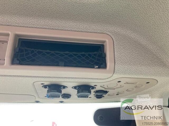 Traktor Fendt 724 VARIO GEN-6 Power Setting2