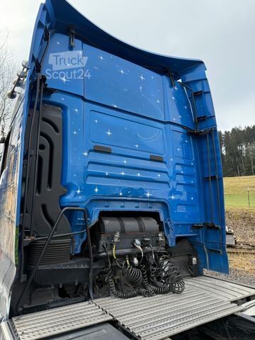 Tracteur routier standard MAN TGS 18.580