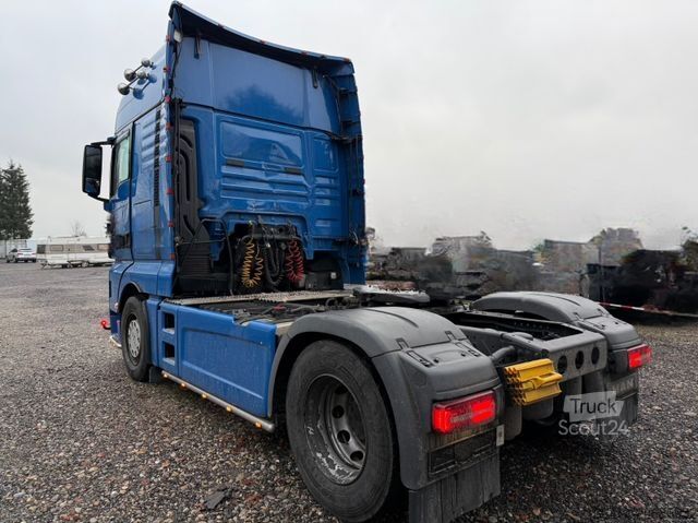 Tracteur routier standard MAN TGX 18.500