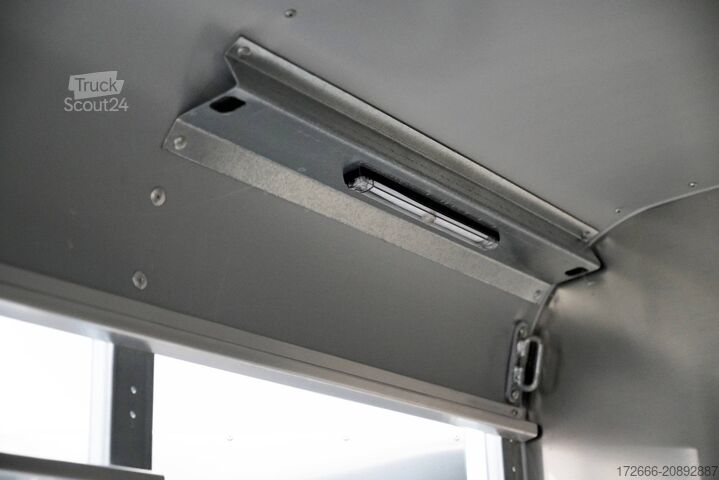 állatszállító pótkocsi Ifor Williams TA5|12x4 372X156X120CM VIEHANHÄNGER