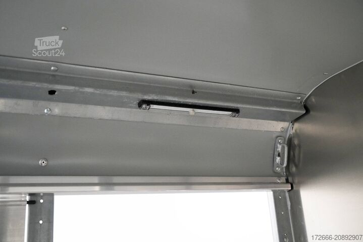 állatszállító pótkocsi Ifor Williams TA510 | 10x6 | RAMPE-/TÜR-KOMBI 311X178X183CM VIEHANHÄNGER | 2X LÜFTUNG