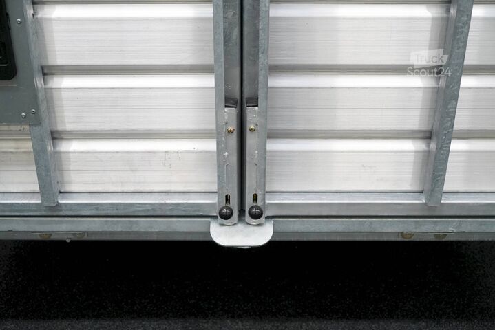 állatszállító pótkocsi Ifor Williams TA510 | 14x7 | RAMPE-/TÜR-KOMBI 434X178X214CM VIEHANHÄNGER | 2X LÜFTUNG