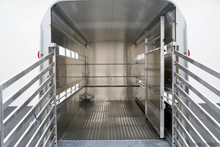 állatszállító pótkocsi Ifor Williams TA510GT | 16x7 | TANK | RAMPE-/TÜR-KOMBI 497X178X214CM VIEHANHÄNGER | 2X LÜFTUNG