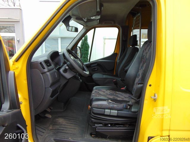 Ван с висока покривка RENAULT Master 2.3 dCi 135 L3H3 -Kamera-