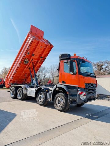 Autocarro ribaltabile MERCEDES-BENZ Arocs 4142 8x4 MEILLER Kipper Bordmatik
