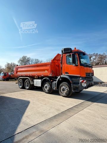 Camion ribaltabile trilaterale MERCEDES-BENZ Arocs 4142 8x4 MEILLER Kipper Bordmatik