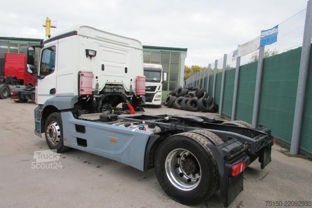 Nákladní vůz na nebezpečné materiály MERCEDES-BENZ 1840 4x2 BLS - Nr.: 294