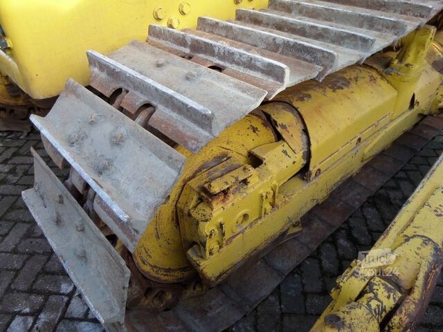 Stroj za izravnavo Komatsu D85P-21