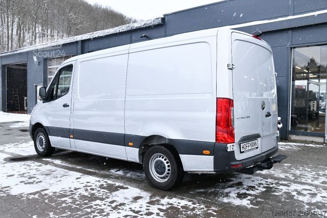 Furgoneta MERCEDES-BENZ Sprinter 317 CDI Kasten L2H1 RWD Kamera Navi