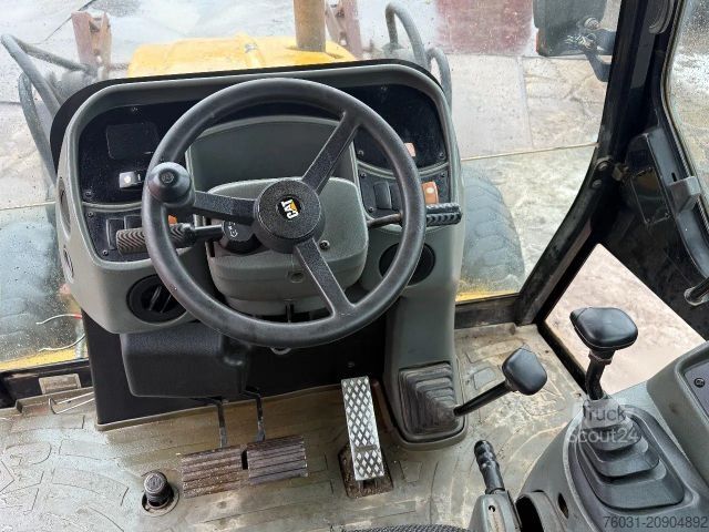 Koparko-ładowarka CATERPILLAR 428 D 4X4 Backhoe Loader
