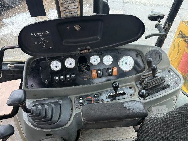 Koparko-ładowarka CATERPILLAR 428 D 4X4 Backhoe Loader