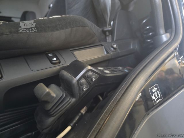 Autocamion cu cârlig pentru containere MERCEDES-BENZ Arocs Aufbau Haken Hook Hiab XR26 / Meiller