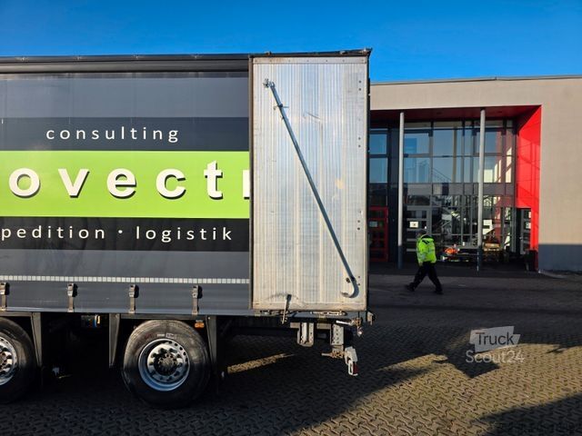 Åben sættevogn med presenning SCHMITZ CARGOBULL SCS 24/L - 13.62 EB / Lift / EDSCHA/Stapleraufn.