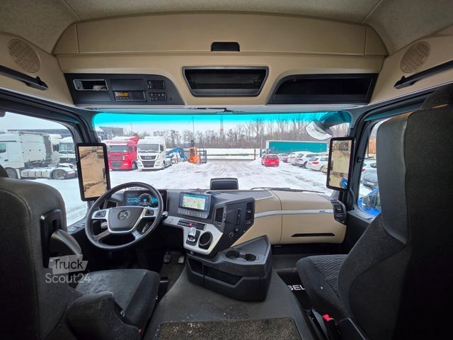 Standarta vilcējs MERCEDES-BENZ Actros 1853 / Retarder / Kipphydraulik / PTO /6E