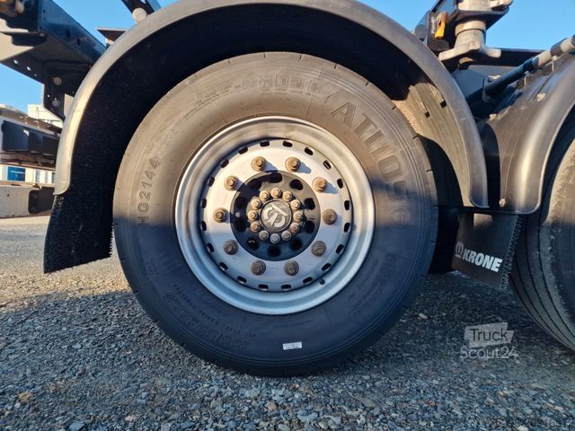 Ημιρυμουλκούμενο εναλλάξιμου αμαξώματος KRONE SD / Liftachse / 11.035-12.640