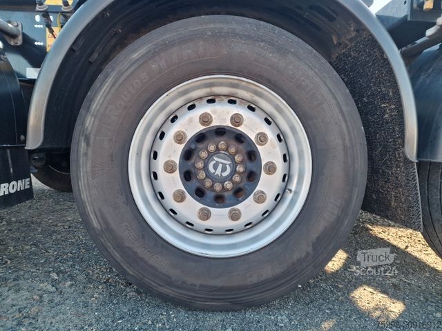 Ημιρυμουλκούμενο εναλλάξιμου αμαξώματος KRONE SD / Liftachse / 11.035-12.640