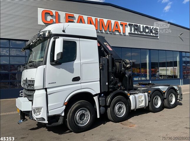 معيار SZM Mercedes-Benz Arocs 3253 8x4 Hiab 105 Tonmeter laadkraan