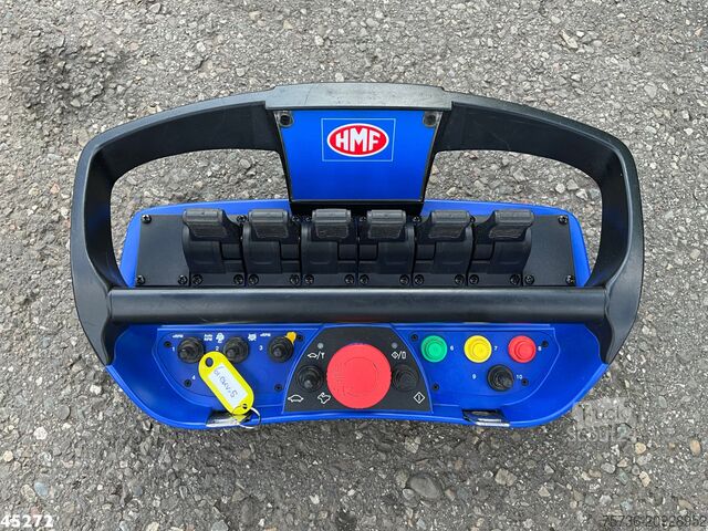 قلابة مع رافعة Mercedes-Benz Arocs 3743 8x4 Euro 6 HMF 19 Tonmeter Elektrisc...