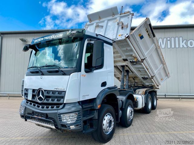 Tresidig tippbil MERCEDES-BENZ Arocs 3243K 8x4*Blatt*MEILLER*3SKipper*Bordmatik