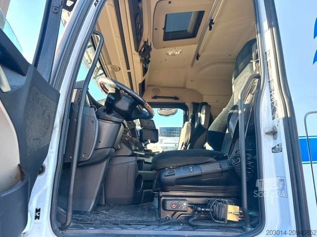 Tipvogn MERCEDES-BENZ Actros 2551 Dreiseiten Getreidekipper 6x2