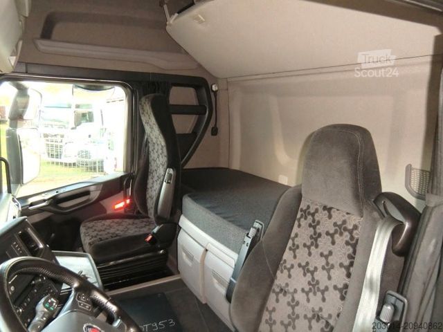 Стандартний тягач SCANIA R450  Retarder