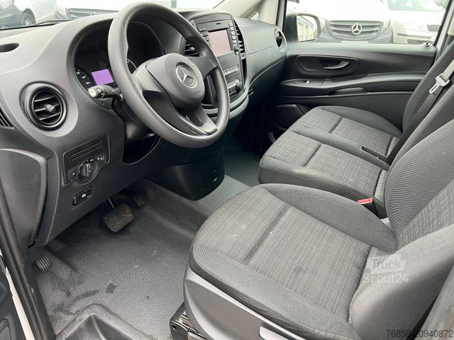Dobozos furgon MERCEDES-BENZ eVito KA Lang 3Sitzer Kamera Navi Flügeltüren